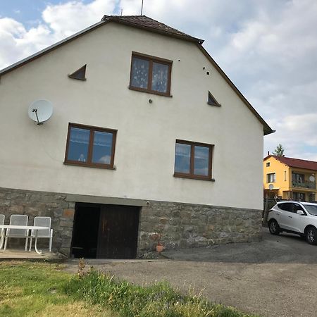 Vila Rozboudovec Kremze Exteriér fotografie