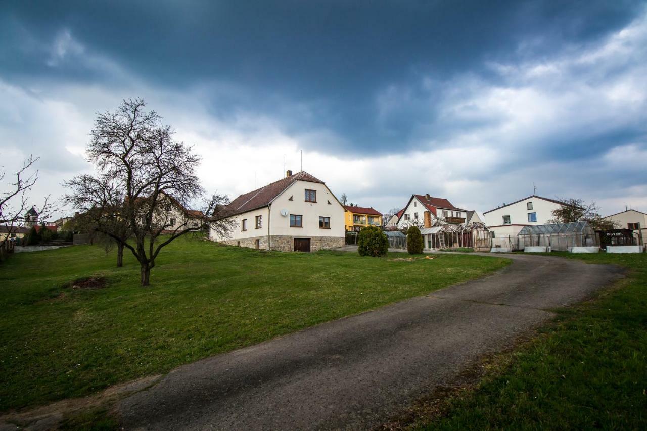 Vila Rozboudovec Kremze Exteriér fotografie