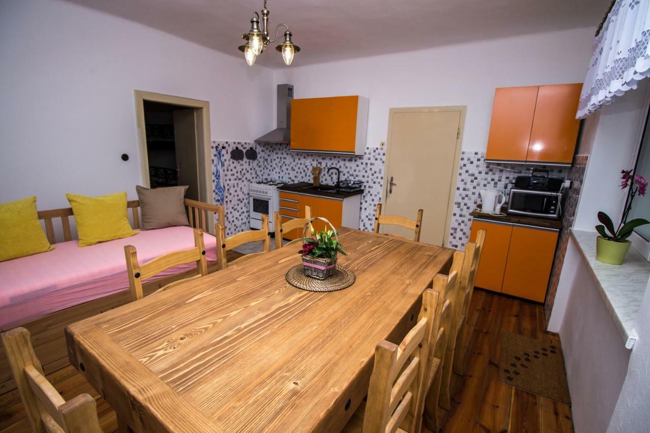 Vila Rozboudovec Kremze Exteriér fotografie