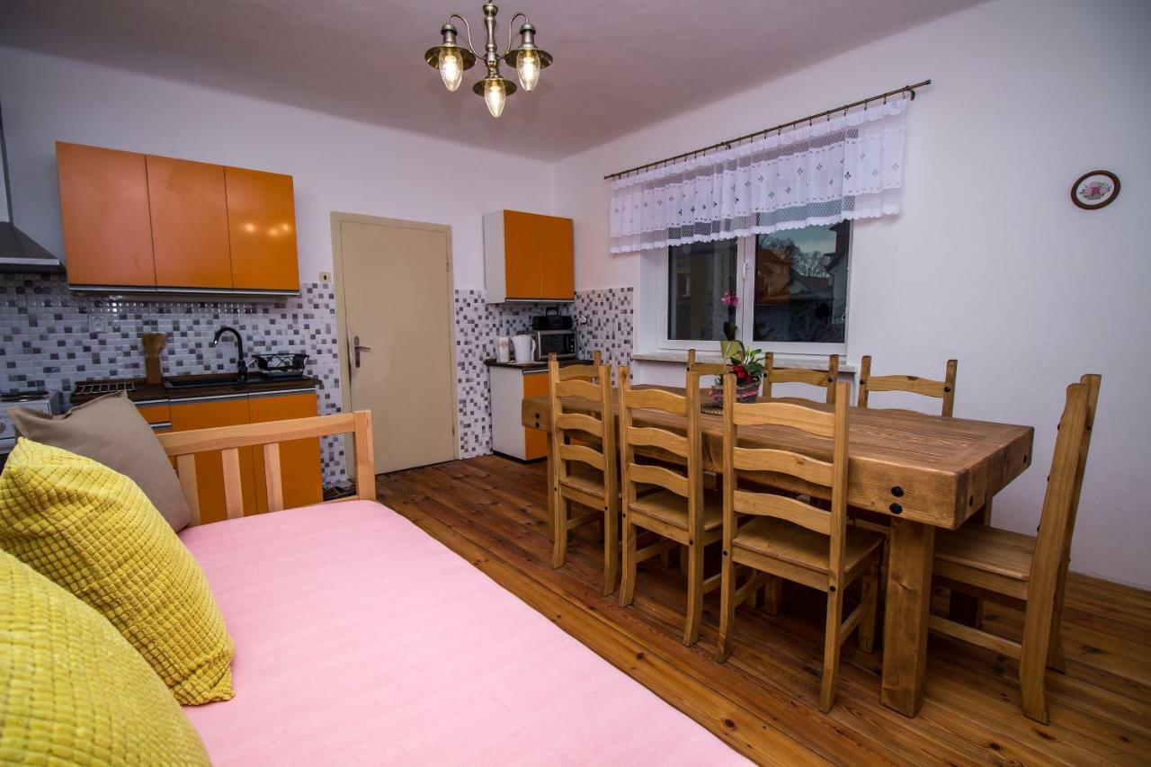 Vila Rozboudovec Kremze Exteriér fotografie